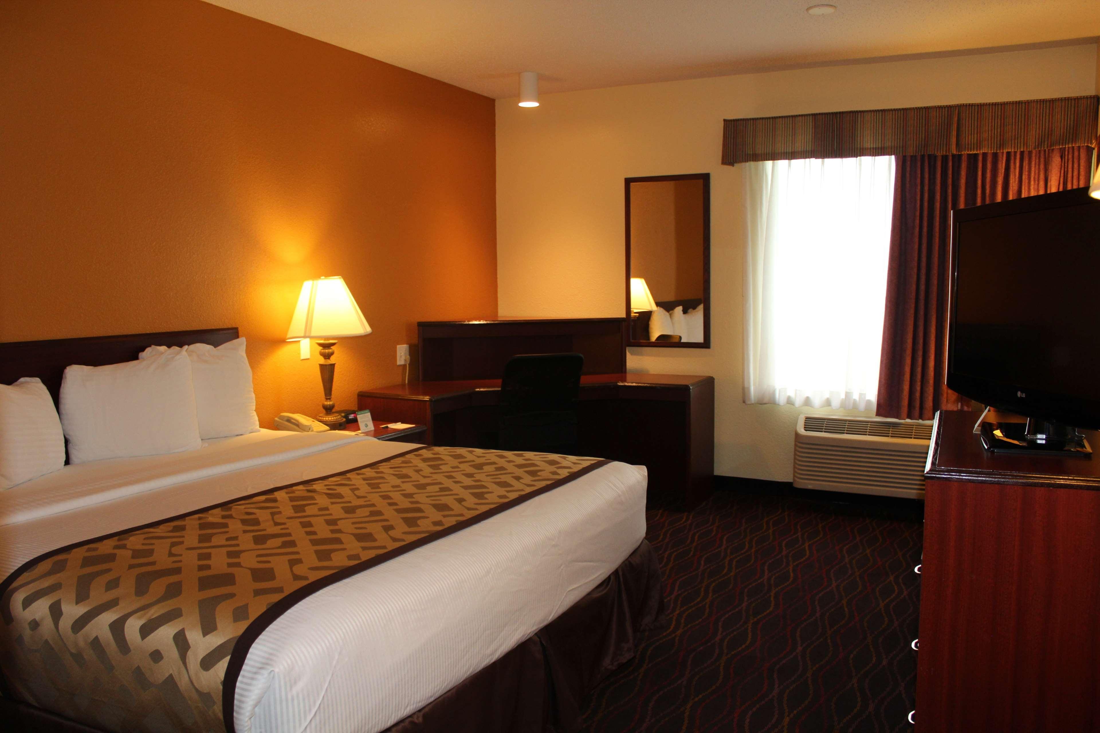 זנסוויל Best Western B R Guest מראה חיצוני תמונה